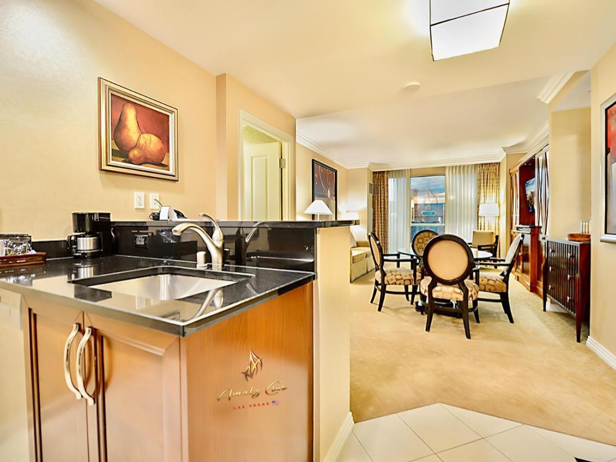 Amalz 1 Bedroom 2 Bathroom Balcony Suites At Mgm Signature ! Las Vegas Exterior photo